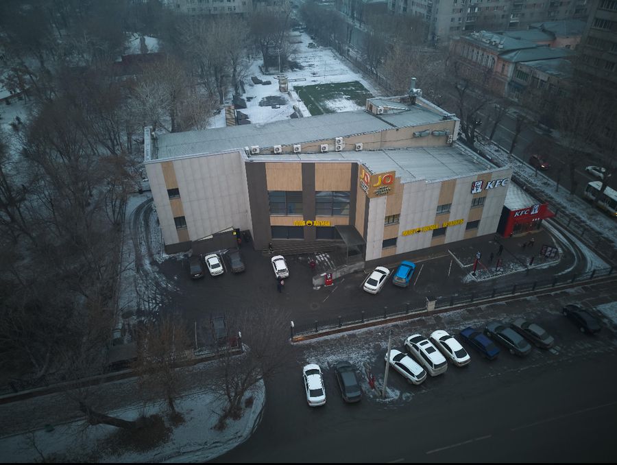 Здание с действующим бизнесом