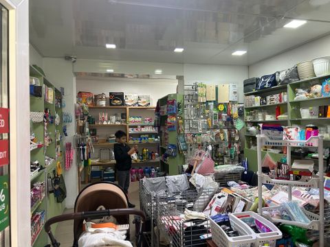 Действующий магазин товаров для дома