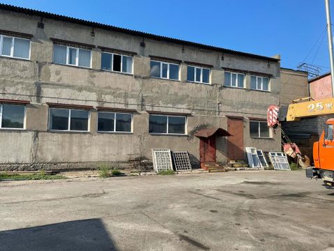 Пpeдпpиятиe c 2-мя работающими производствами