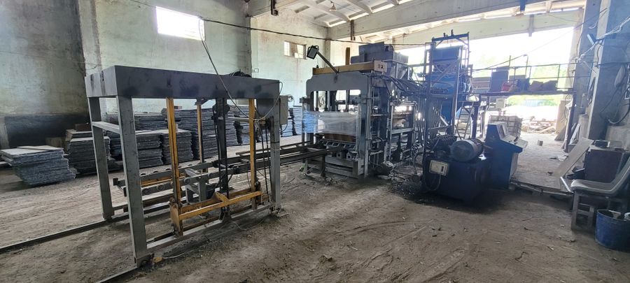 Производственное оборудование — Вибропресс