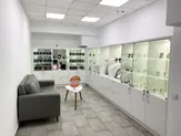 Компания по продаже ювелирных украшении (розница и оптом)