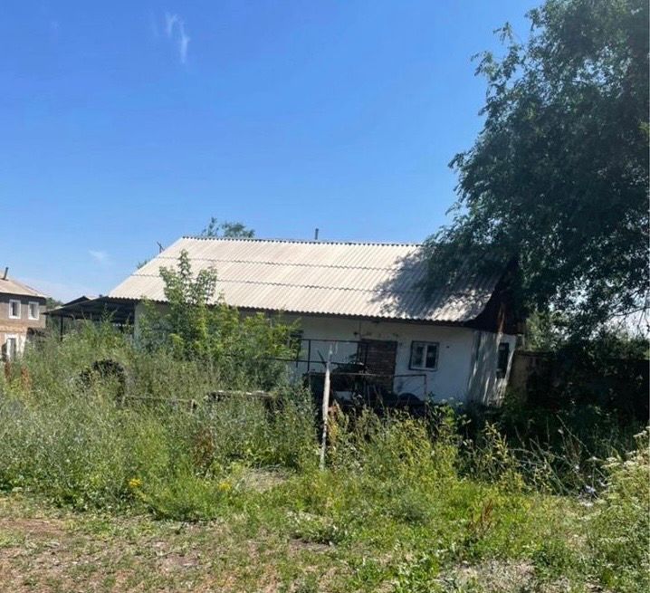 Частная конюшня с постоем