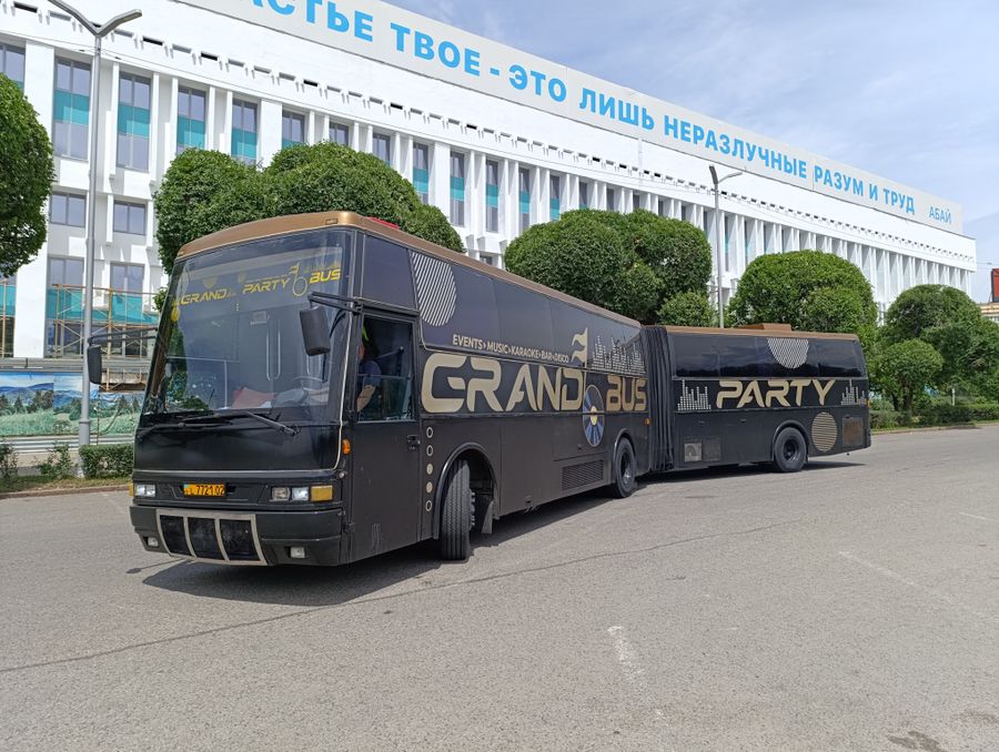 Party Bus
