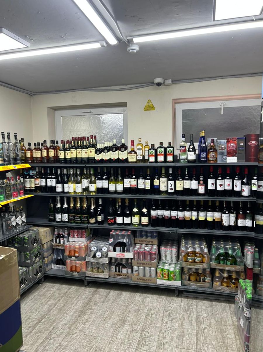 Действующий продуктовый магазин