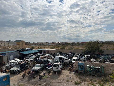 Авторазборка, магазин и склад автозапчастей.