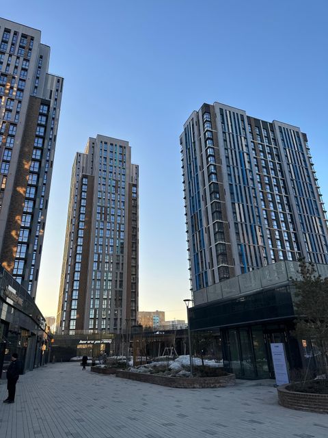 Образовательный центр в центре левого берега