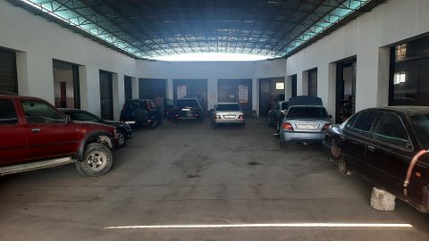 Автосервис и магазин автозапчастей