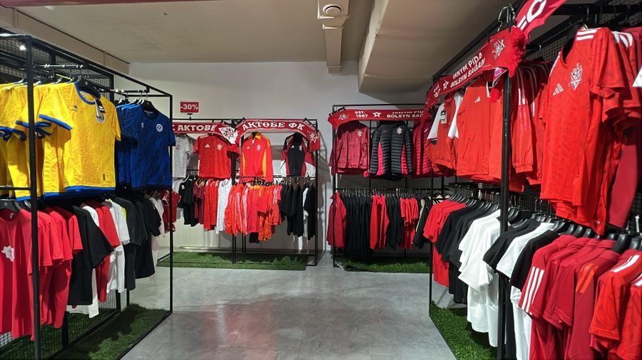 Футбольный магазин «Life football Aqtobe»