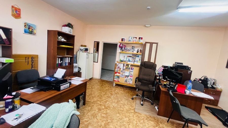 Компания по продаже ЛКМ и стройматериалов