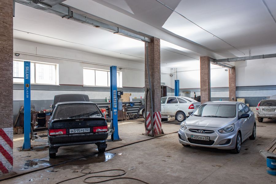 Автокомплекс