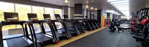 Сеть удобных фитнес-клубов FitnessBlitz