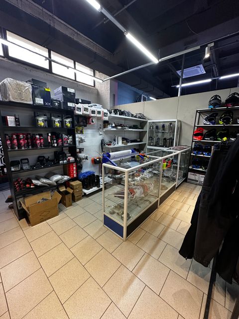 Магазин мотоэкипировки и мотозапчастей