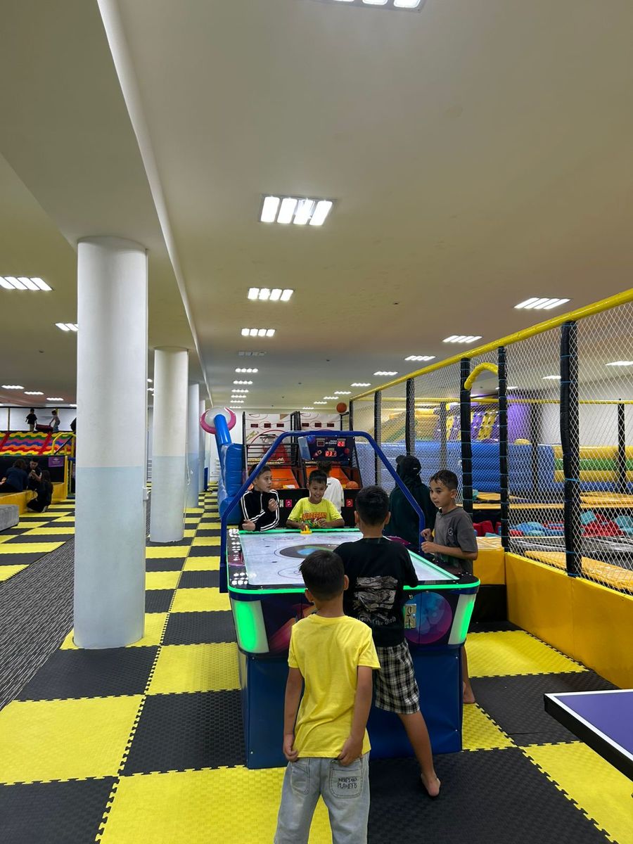 Детский игровой центр с кафе