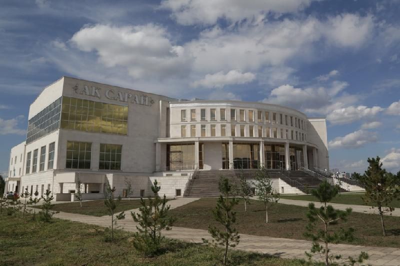 Здание в центре г. Караганда под коммерцию