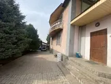 Хостел с недвижимостью и земельным участком