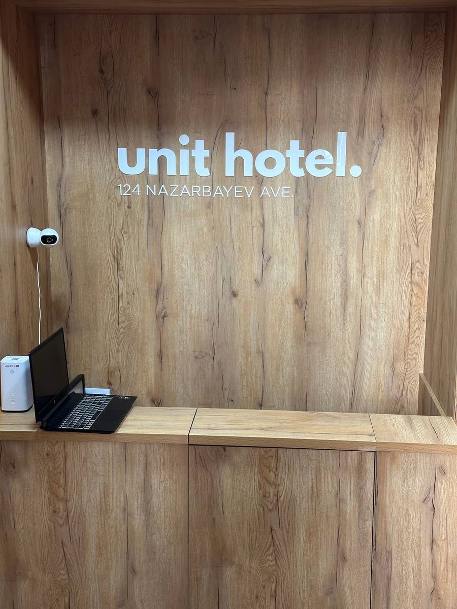 Гостиница в золотом квадрате Unit Hotel