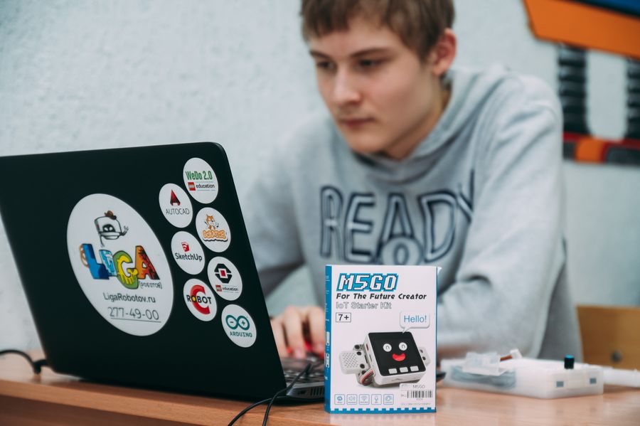 Международная школа робототехники и программирования "Лига Роботов"