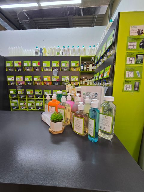 Магазин бытовой химии в ТФЦ Mart Village