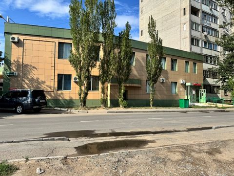 Действующий медицинский центр с недвижимостью