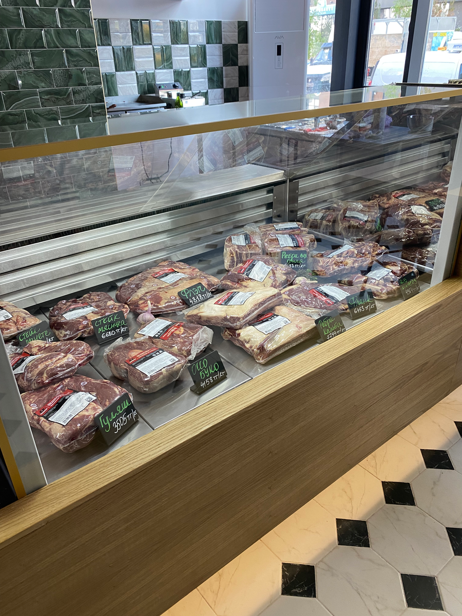 Мясной магазин с цехом и зоной общепита