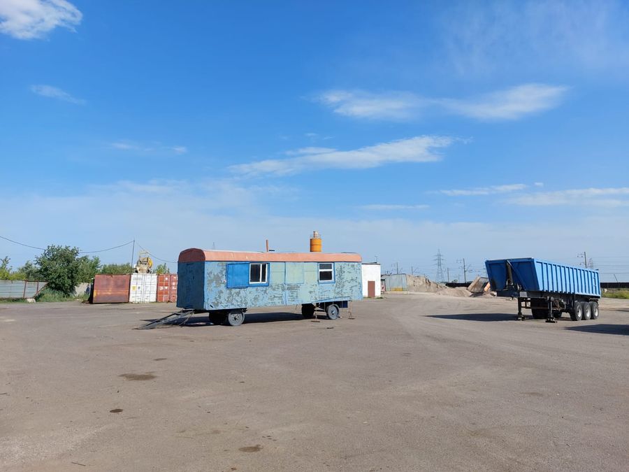 База с асфальтным заводом в Астане