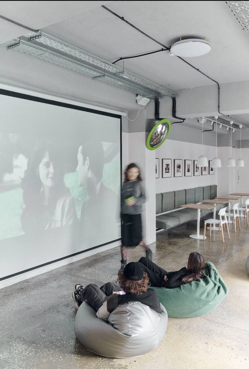 Кофейня в крупном университете
