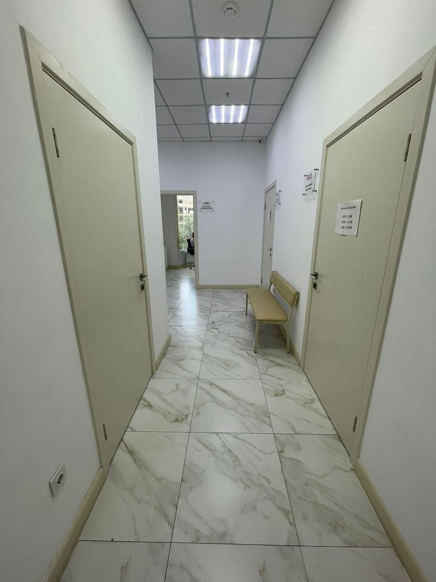 Медицинский центр, Аптека, Кофейня в НурлыТау