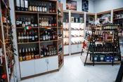 Алкомаркет на левом берегу