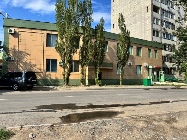 Действующий медицинский центр с недвижимостью