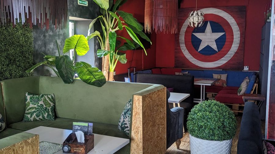 Кафе и Lounge bar