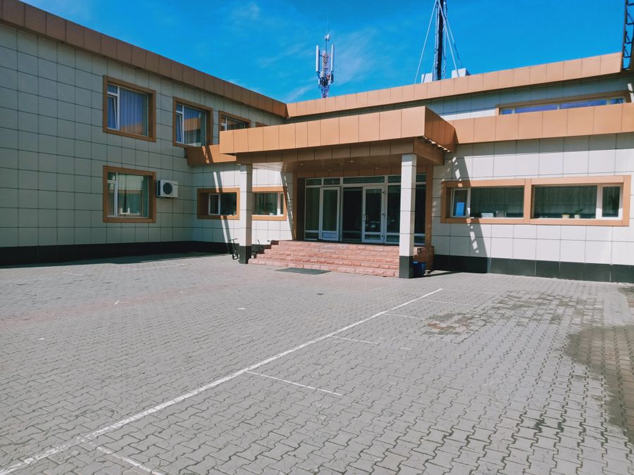 Доля в частной общеобразовательной школе