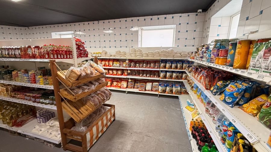 Продуктовый мини-маркет в торговом центре