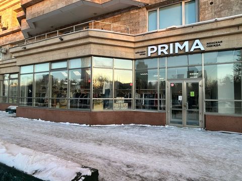 Действующий магазин женской одежды