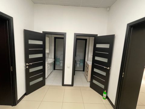 Готовое помещение 260,7 м2 в центре г. Актау