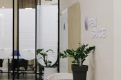 Коворкинг, подкаст-студия и кофе-островок