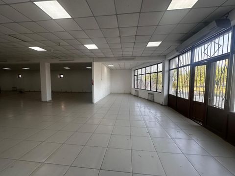 Коммерческое здание
