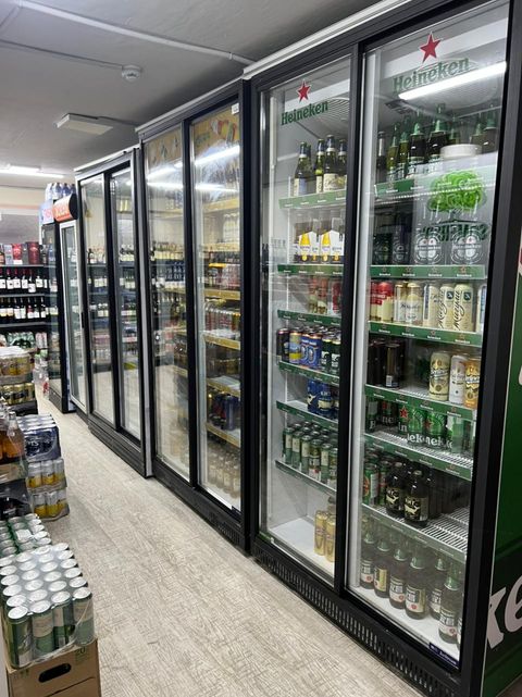 Действующий продуктовый магазин