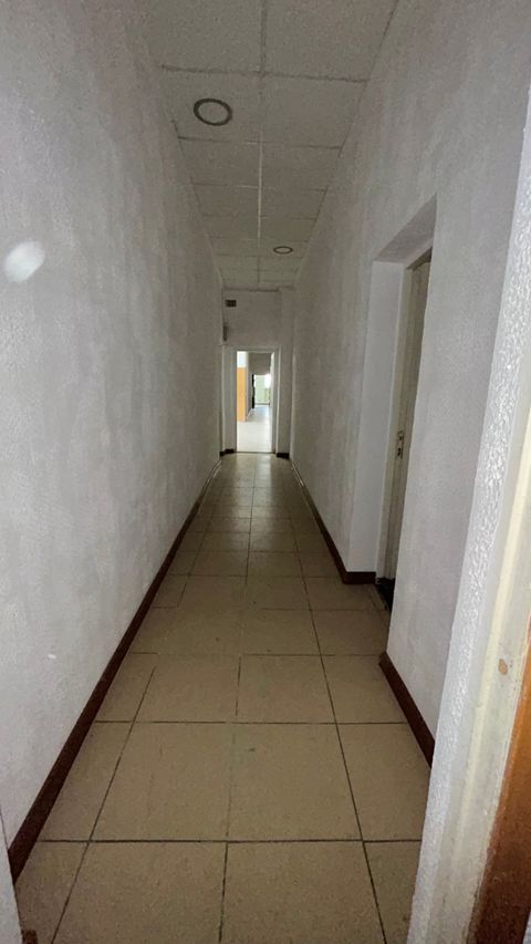 Коммерческое помещение 257 м²