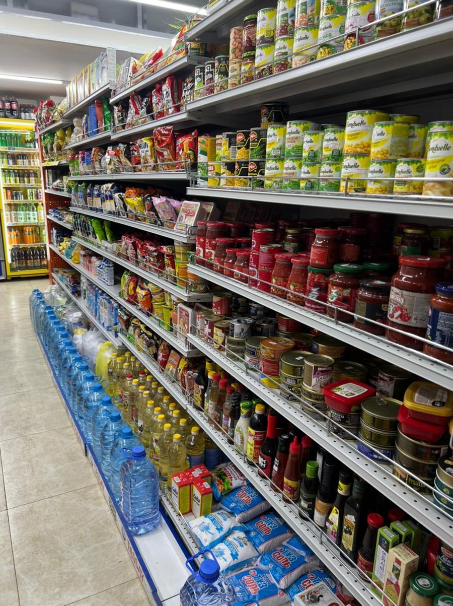 Действующий продуктовый магазин