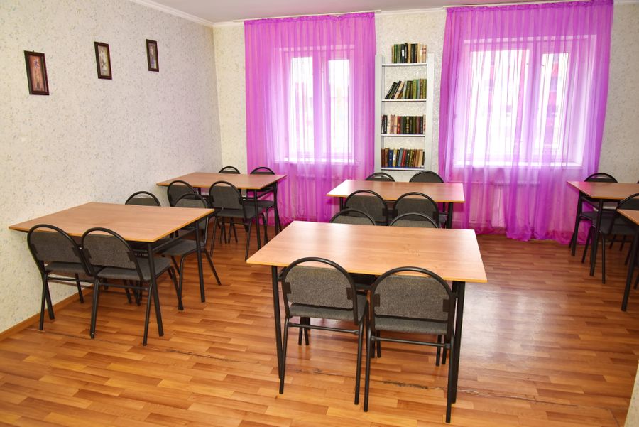 Компания со зданием 5 200 кв.м.