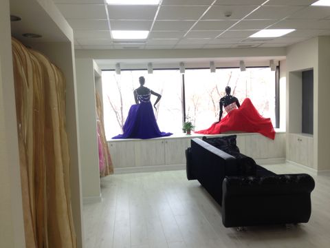 Магазин вечерних платьев «SHERRI HILL»