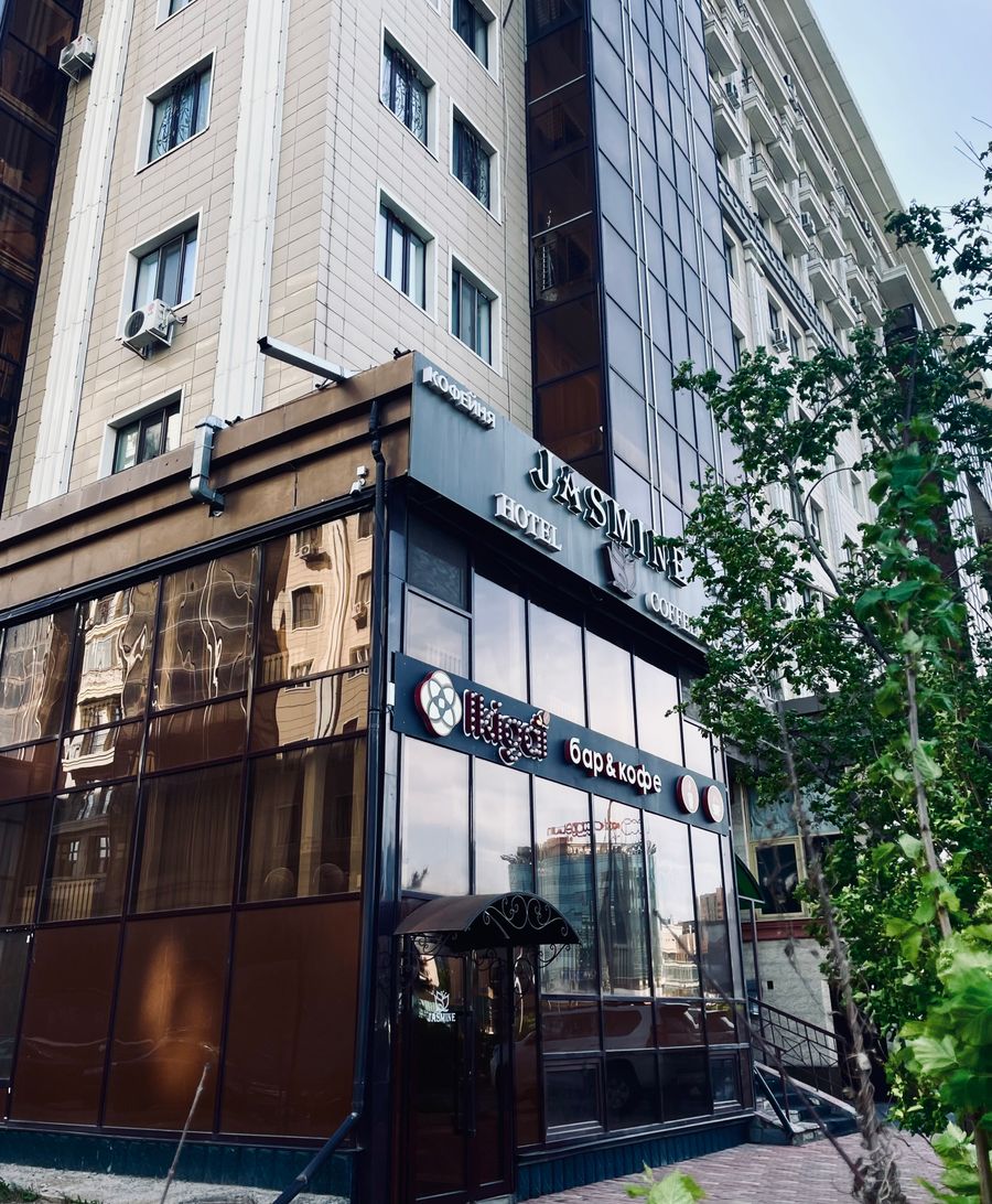 Гостиница с кафе