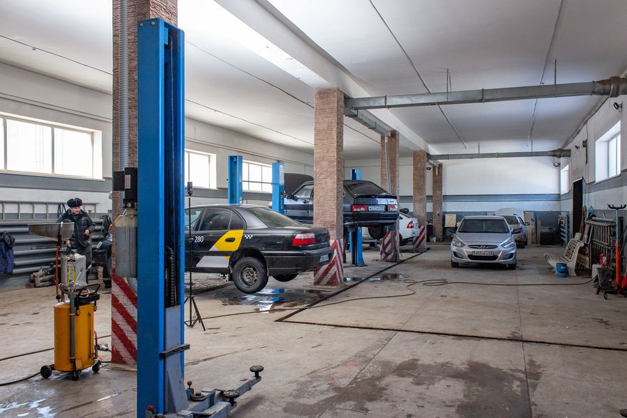 Автокомплекс