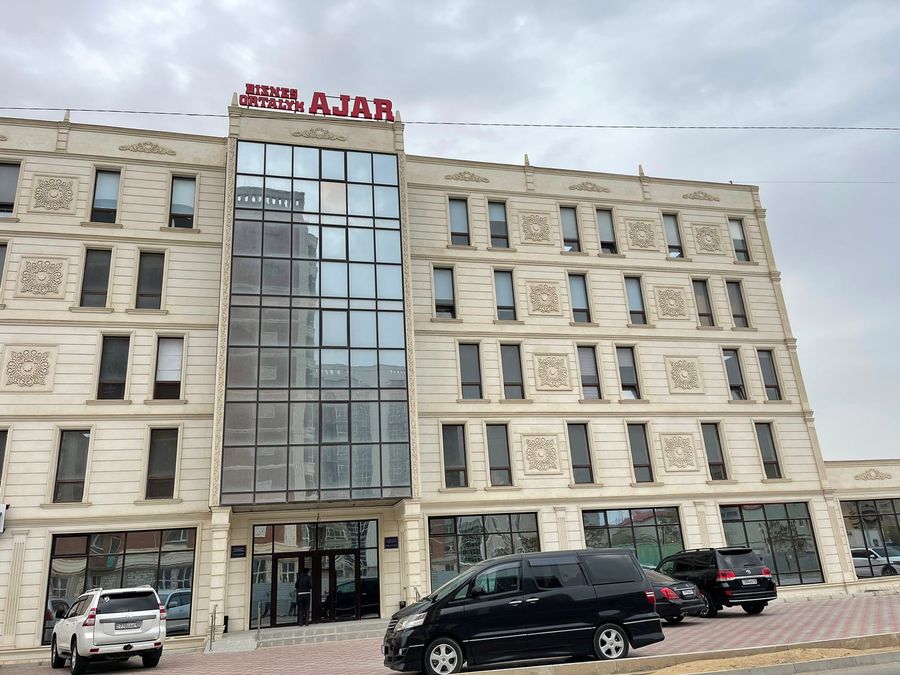 Бизнес центр с действующими арендаторами
