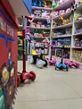 Детский игрушечный магазин