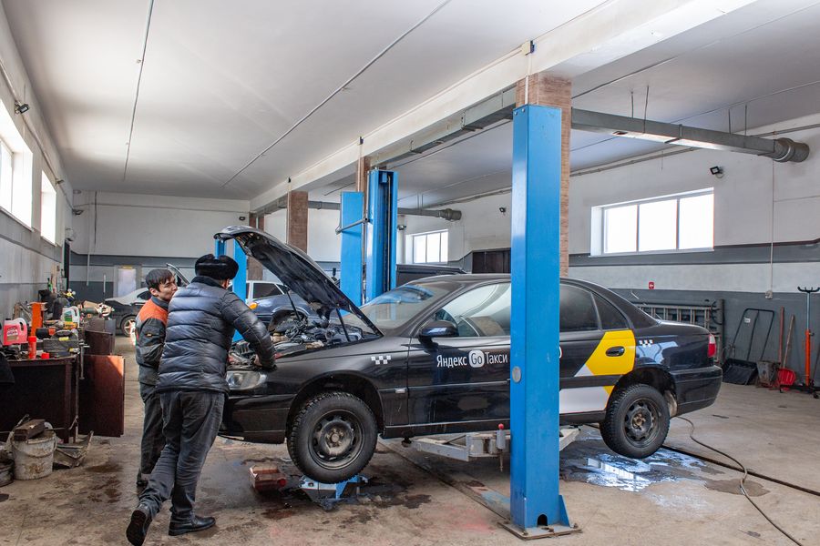 Автокомплекс