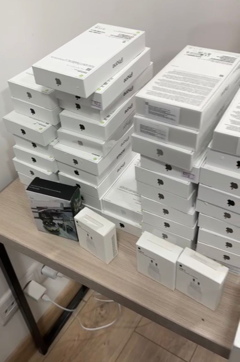 Продажа продукции APPLE
