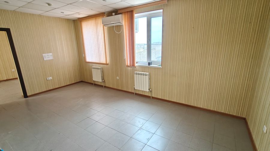 Производственная база с БСУ и ЖД тупиком