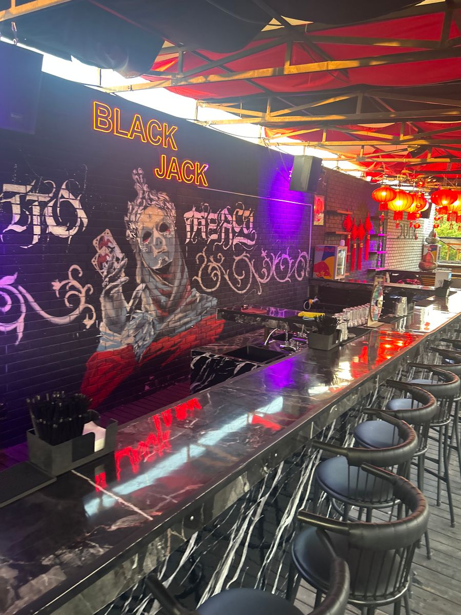 Black Jack Bar